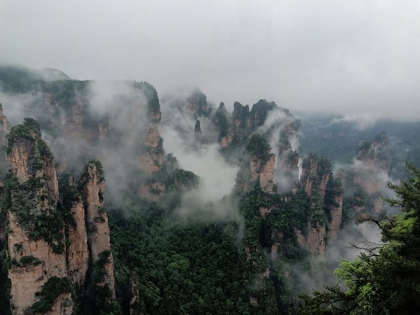 長(zhǎng)沙到張家界大峽谷玻璃橋、張家界袁家界、天子山、天門(mén)山玻