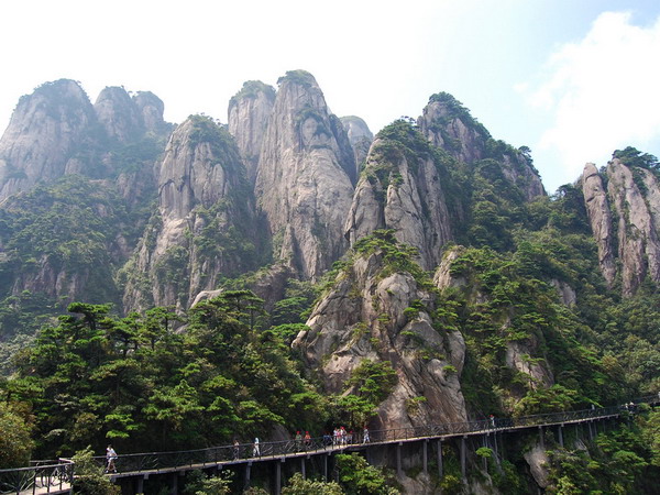 長沙到三清山火車/動車/高鐵往返四日游推薦旅游團