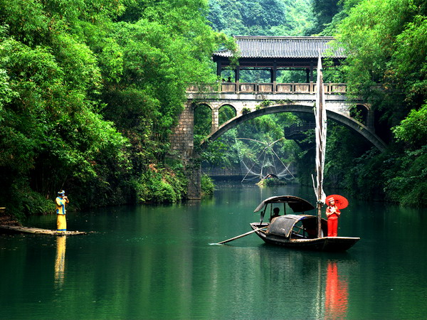 從株洲/湘潭/長沙/岳陽出發去湖北三峽人家、三峽大瀑布汽車三日游