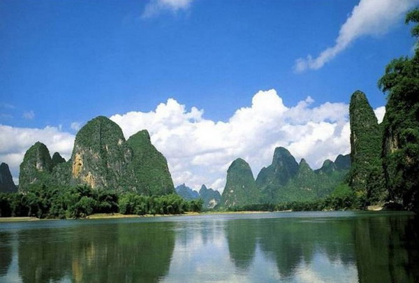 <a href=http://m.917925.com/vjingdian_1347.html>桂林山水</a>