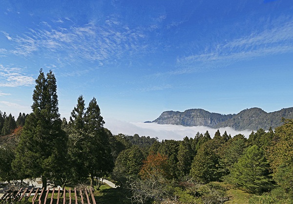 長沙到臺灣直航環(huán)島常規(guī)八日游特價旅游團