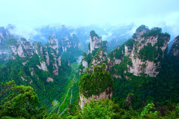 去湖南旅游要多少錢？到湖南旅游要帶什么？去湖南旅游要注意什么？