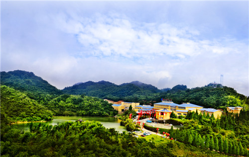 瀏陽大圍山山上住宿推薦 大圍山野外滑雪場(chǎng)旅游