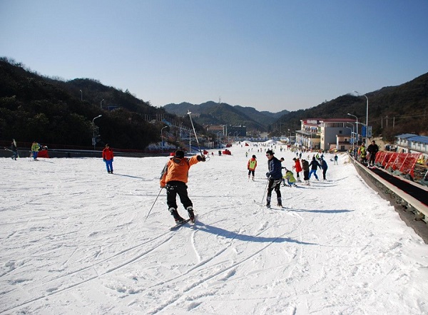 大圍山野外滑雪場