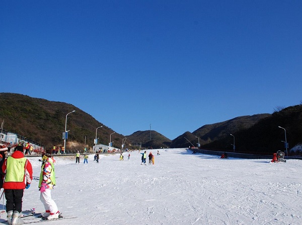 大圍山野外滑雪場