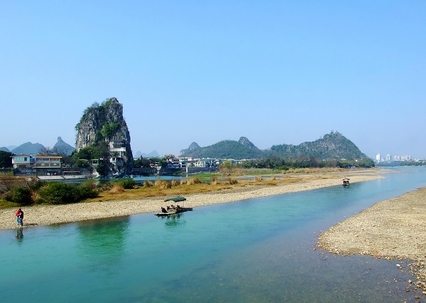 伏波山竹筏漓江