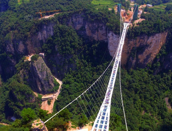 長(zhǎng)沙到張家界、張家界大峽谷、天門山汽車純玩2晚3日游旅游團(tuán)